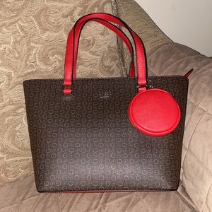 Guess Signature Print Tote Handbag w attached coin purse.